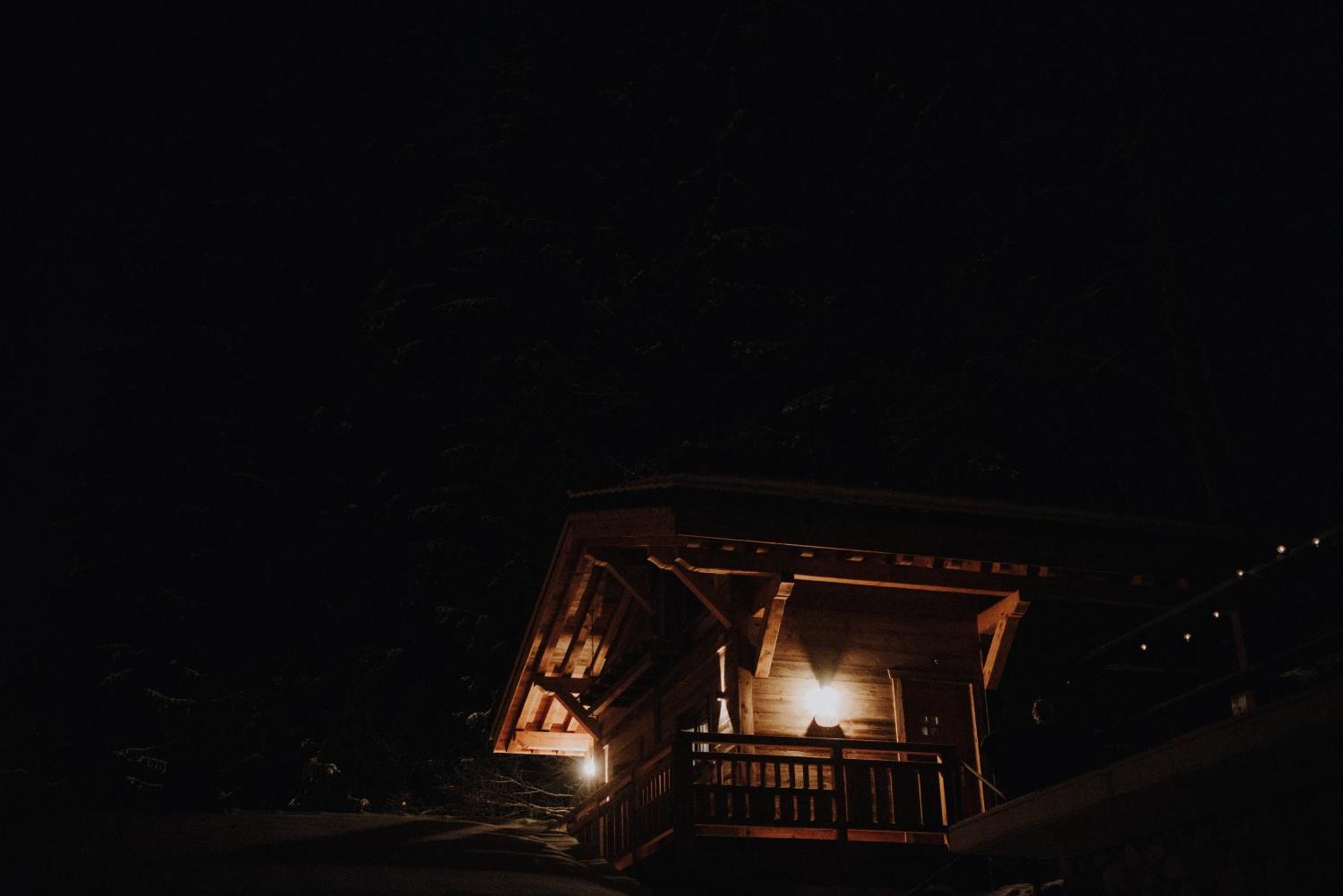 Savoya Lodges 沙泰勒 外观 照片